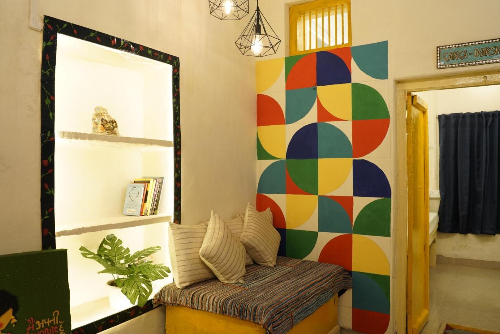 Kailash Heritage Homestay Varanasi Bagian luar foto