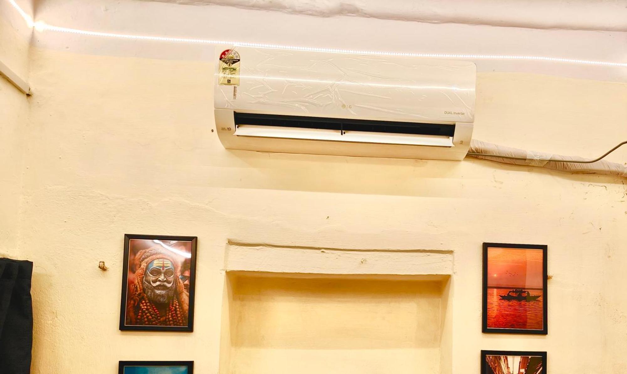 Kailash Heritage Homestay Varanasi Bagian luar foto