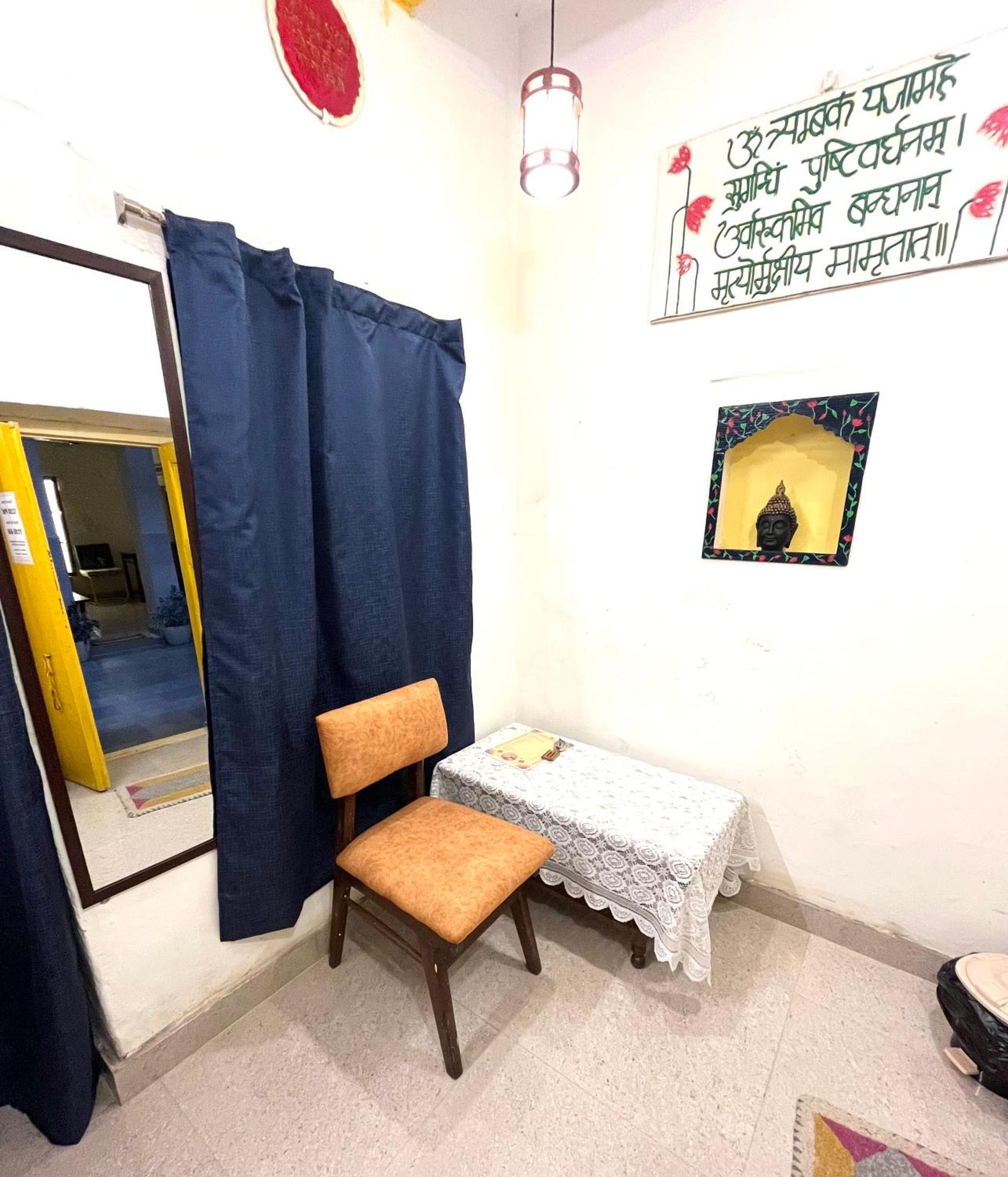 Kailash Heritage Homestay Varanasi Bagian luar foto