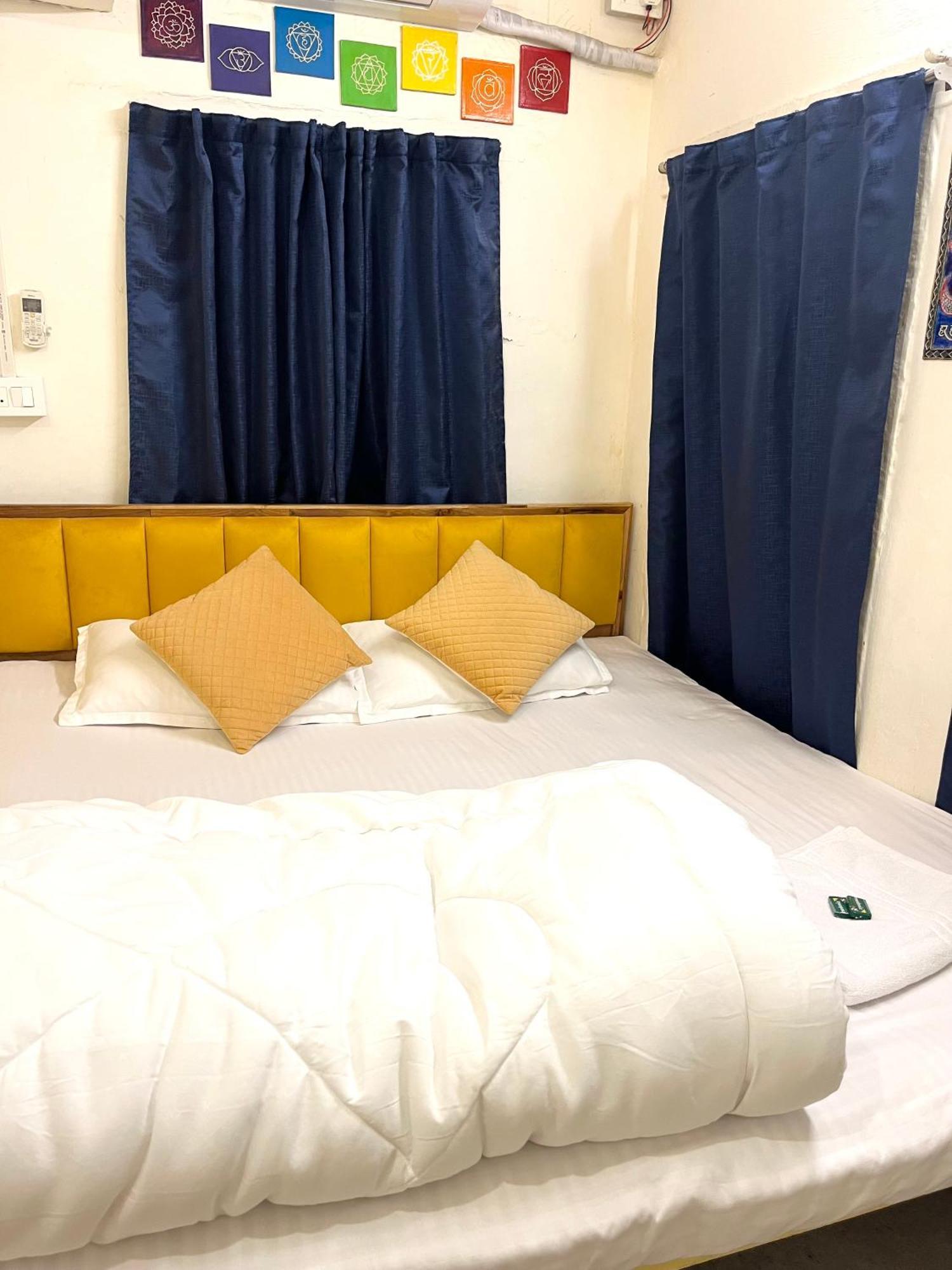 Kailash Heritage Homestay Varanasi Bagian luar foto